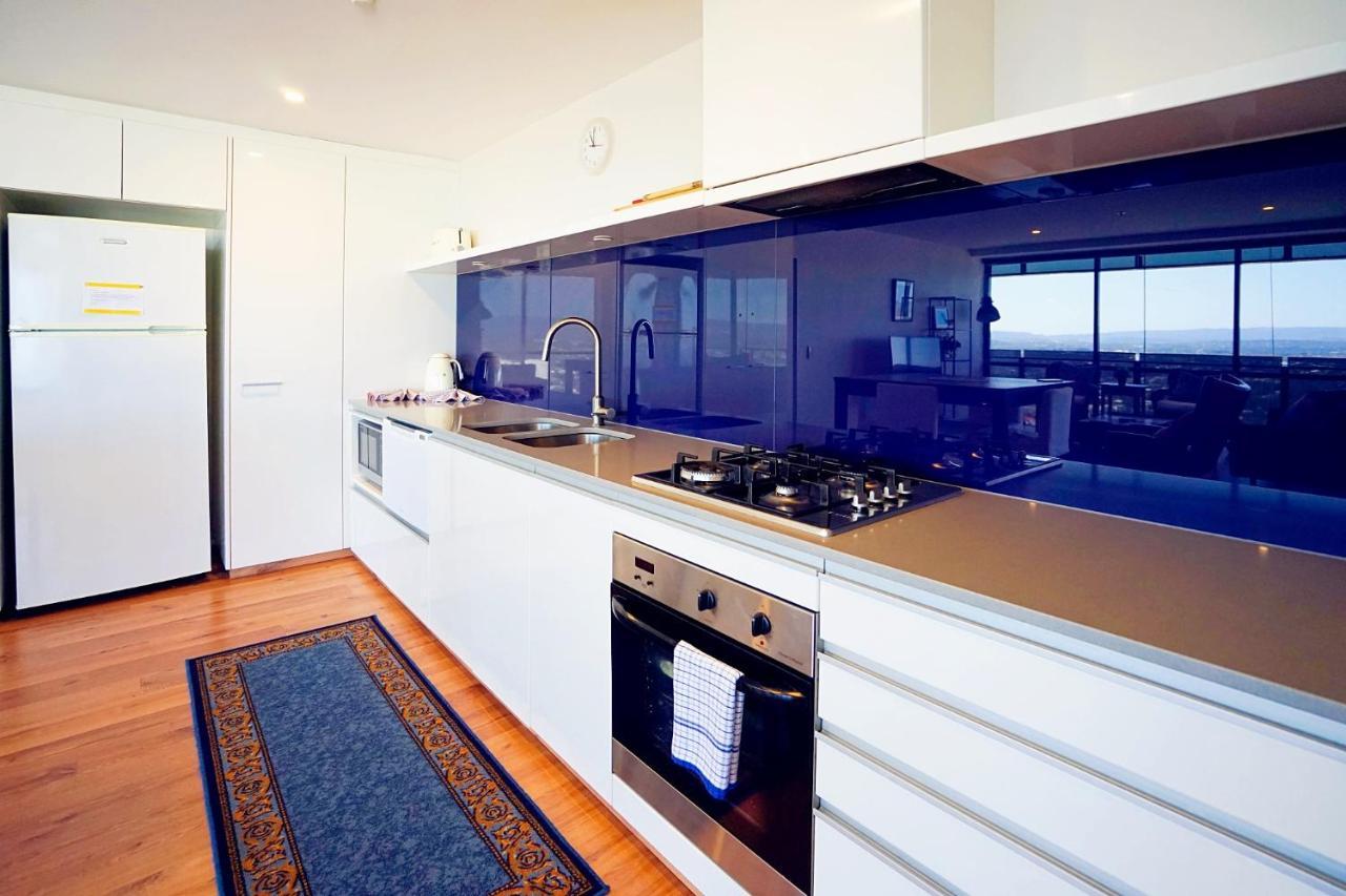 Circle On Cavill Surfers Paradise Apartments-Holiday Paradise Gold Coast Bagian luar foto